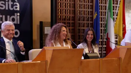 Hearing the Past: The Multidisciplinary Challenge and the VOICING Project Team 39 Voicing Frame 3